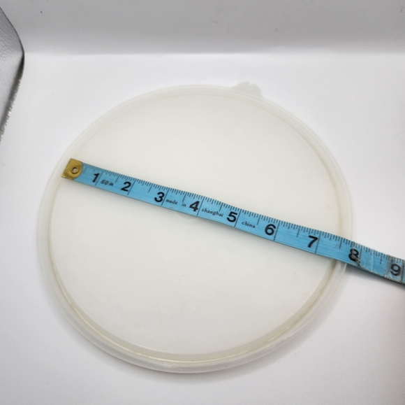 Replacement Tupperware Lid - Picture 5 of 6